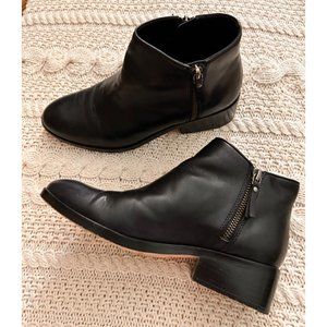 Black 6.5 B Cole Hahn Moto Boots Booties